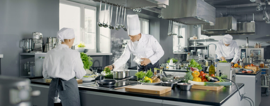 Reinigungs und Pflegeprodukte für Gastronomie und Tourismus